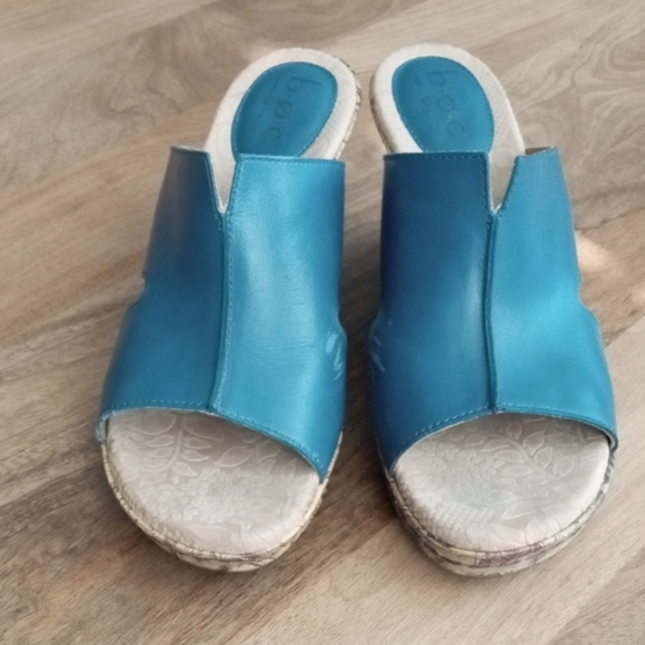 Boc Women's Floral Wedge Sandals - Picture 3 of 11